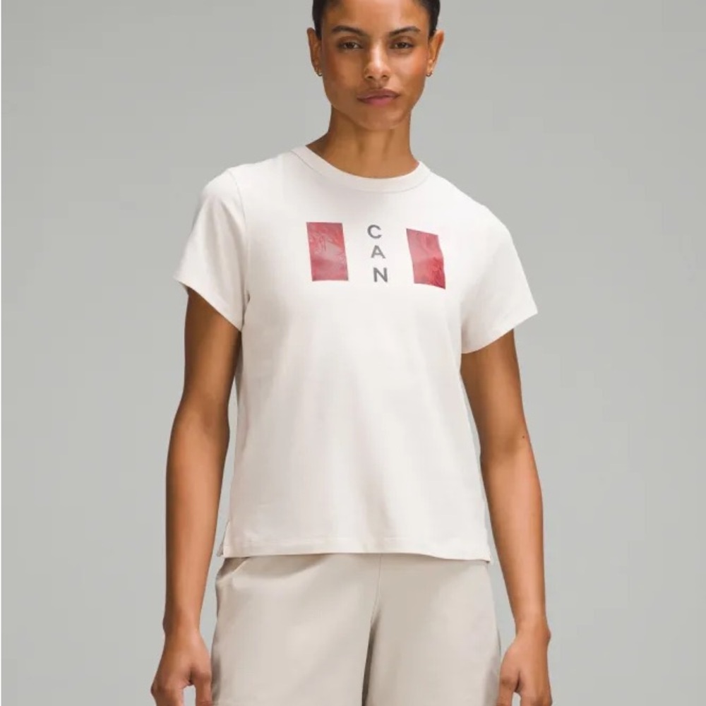 Lululemon Team Canada T-Shirt Size 0